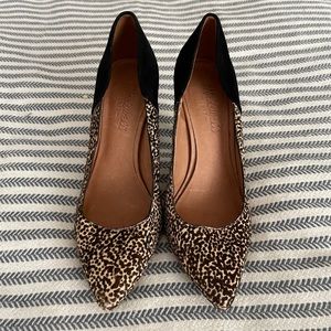 Madewell Cheetah print and black suede heels